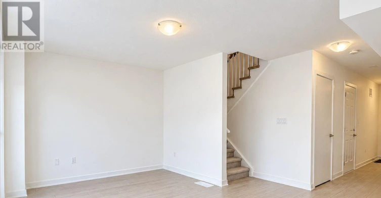 4890 Valera Road, Burlington, ON, L7M 2A9 - 7