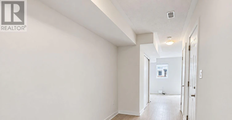 4890 Valera Road, Burlington, ON, L7M 2A9 - 4