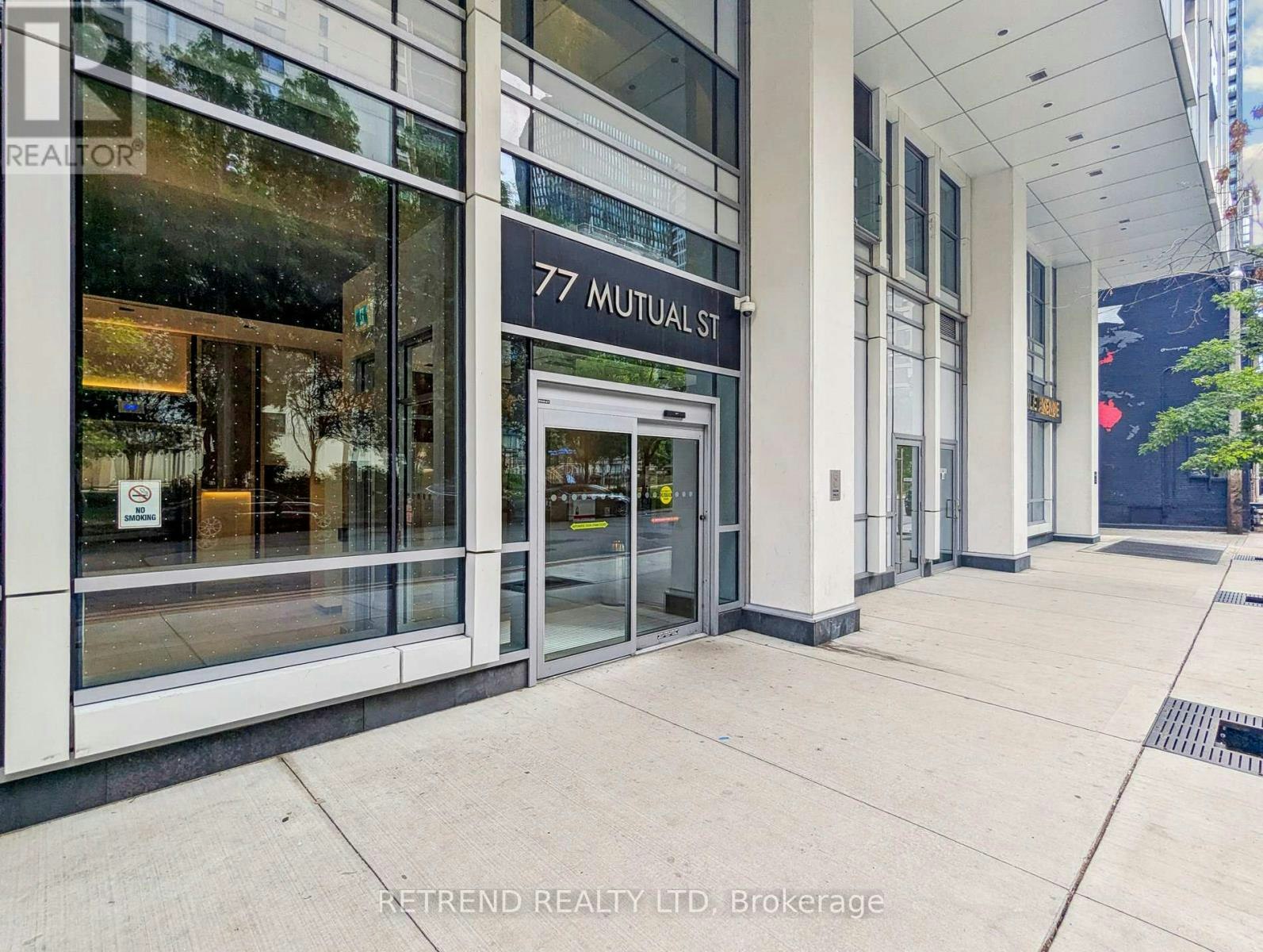 908-77 Mutual Street, Toronto, ON, M5B 2A9 - 2