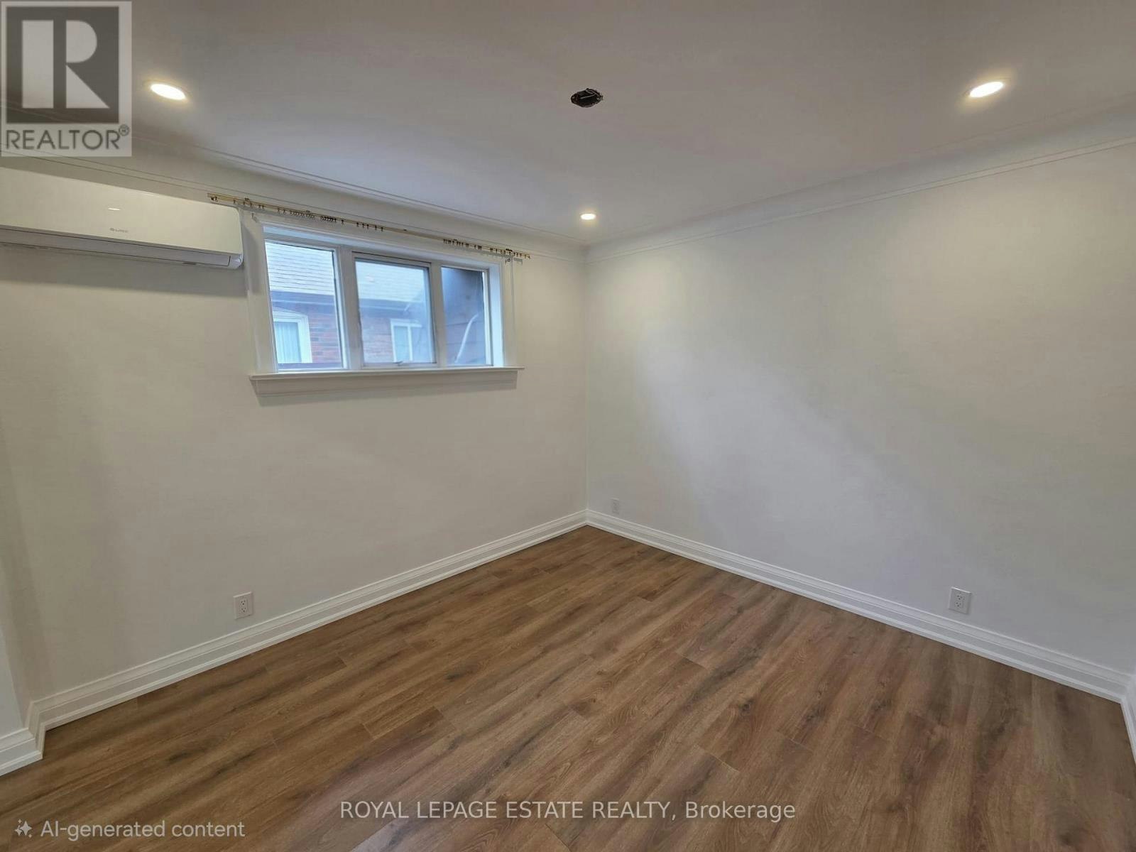 MAIN-839 Coxwell Avenue, Toronto, ON, M4C 3E8 - 9