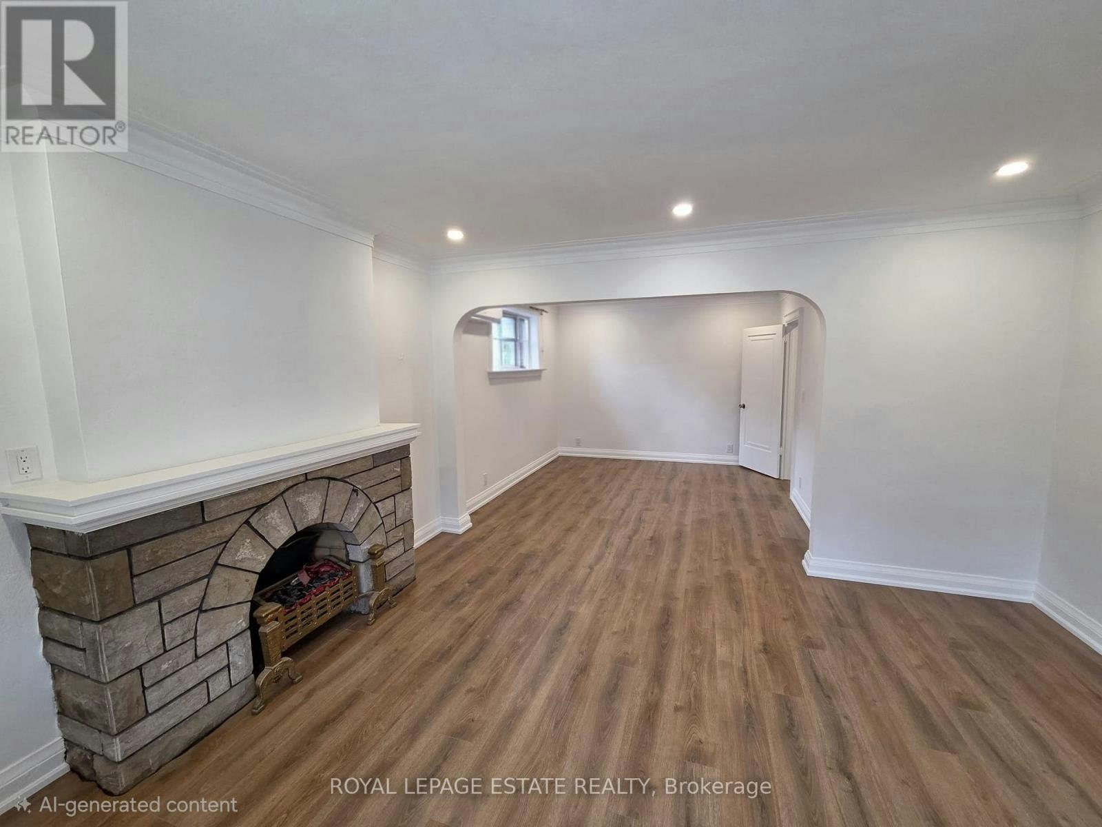 MAIN-839 Coxwell Avenue, Toronto, ON, M4C 3E8 - 5