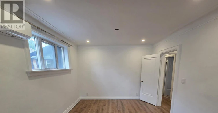 MAIN-839 Coxwell Avenue, Toronto, ON, M4C 3E8 - 6