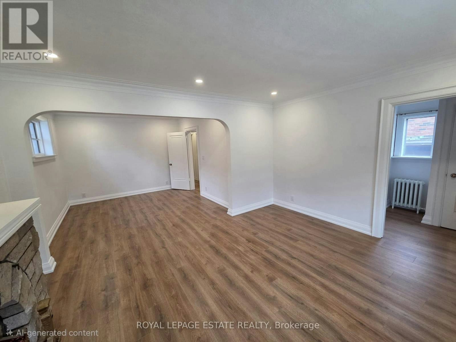 MAIN-839 Coxwell Avenue, Toronto, ON, M4C 3E8 - 4