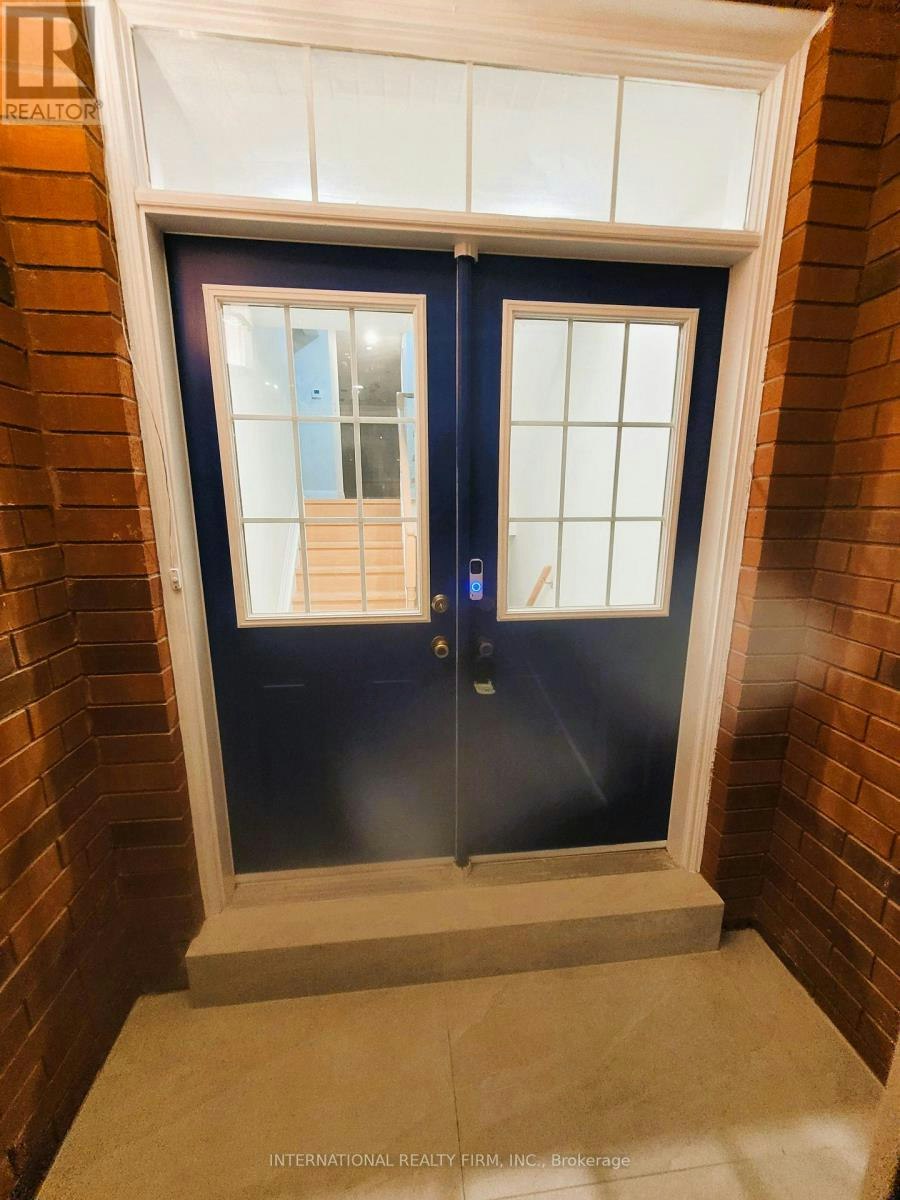 50 Beresford Drive, Richmond Hill, ON, L4B 4J6 - 3