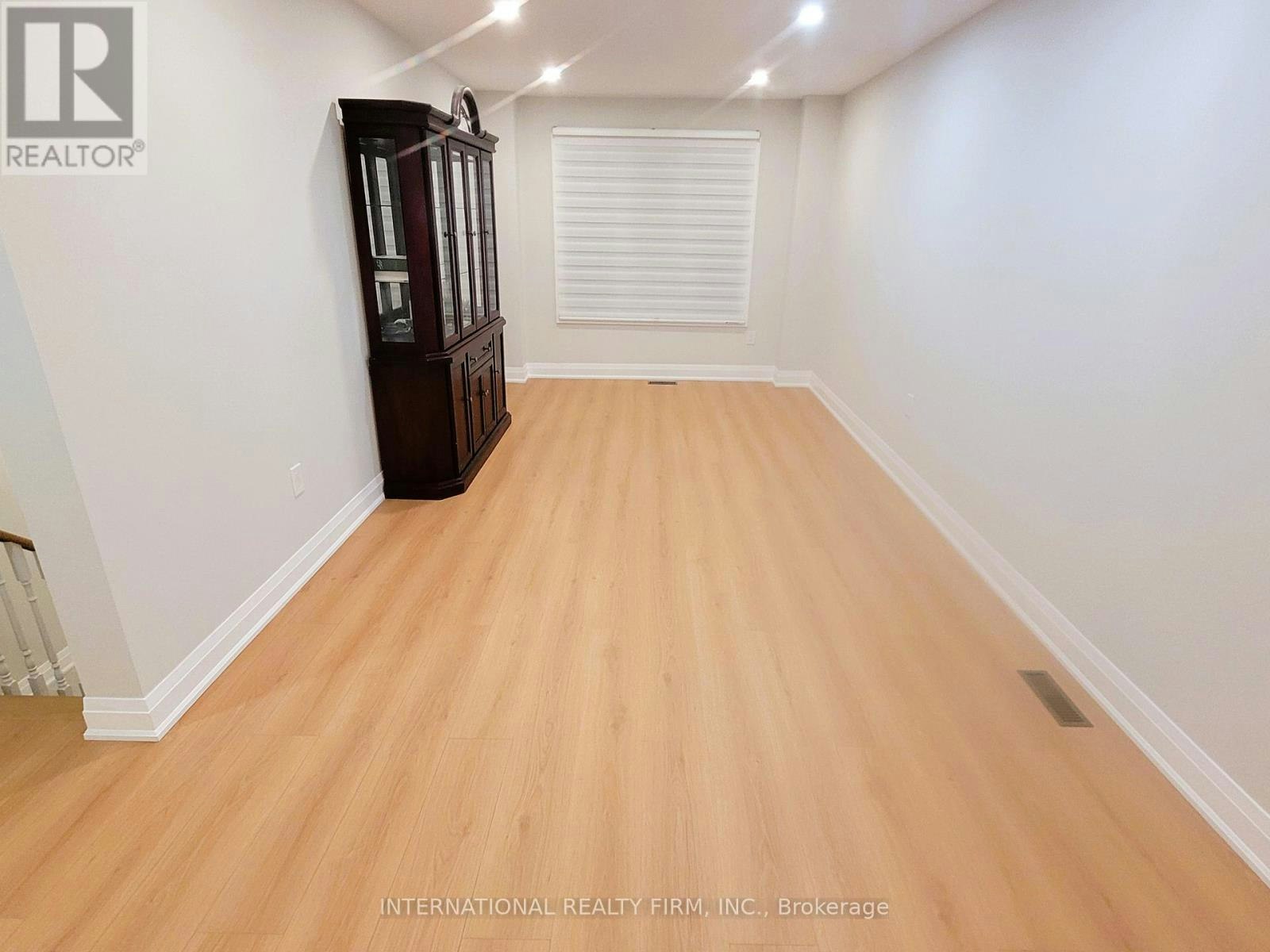 50 Beresford Drive, Richmond Hill, ON, L4B 4J6 - 7