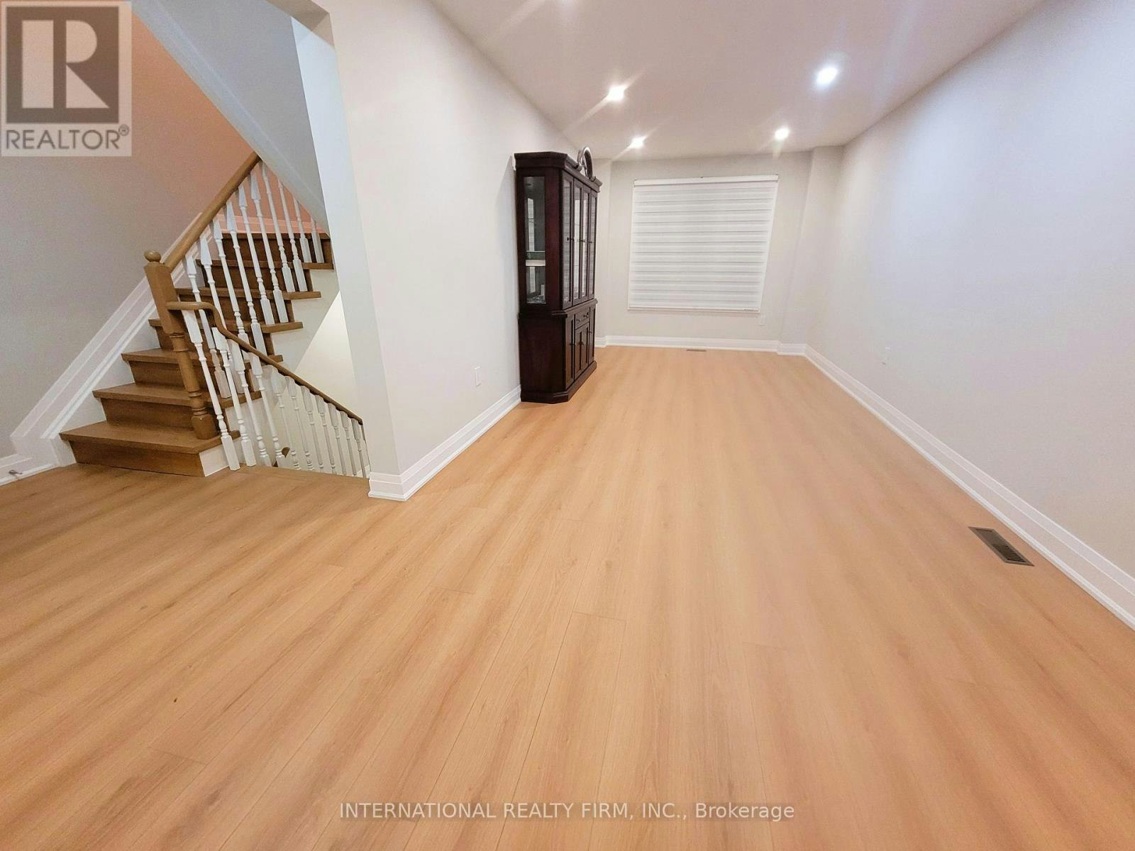 50 Beresford Drive, Richmond Hill, ON, L4B 4J6 - 6