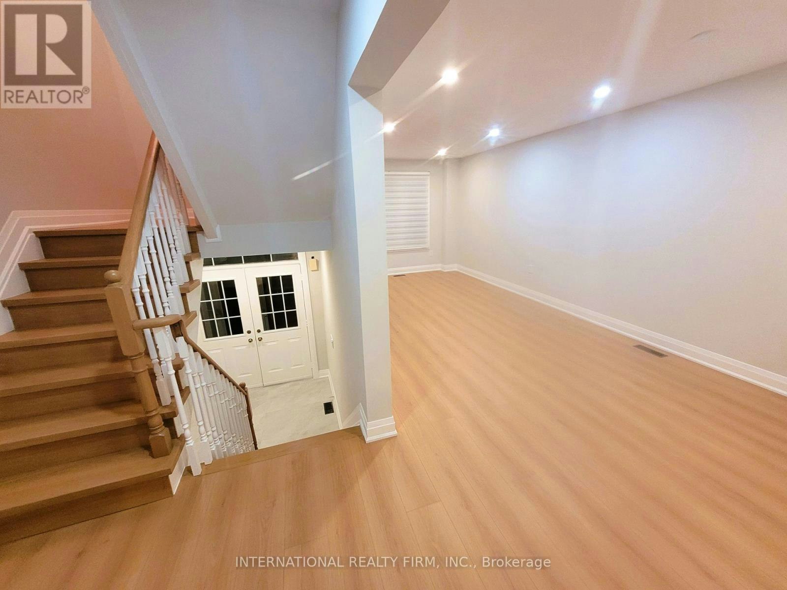 50 Beresford Drive, Richmond Hill, ON, L4B 4J6 - 5
