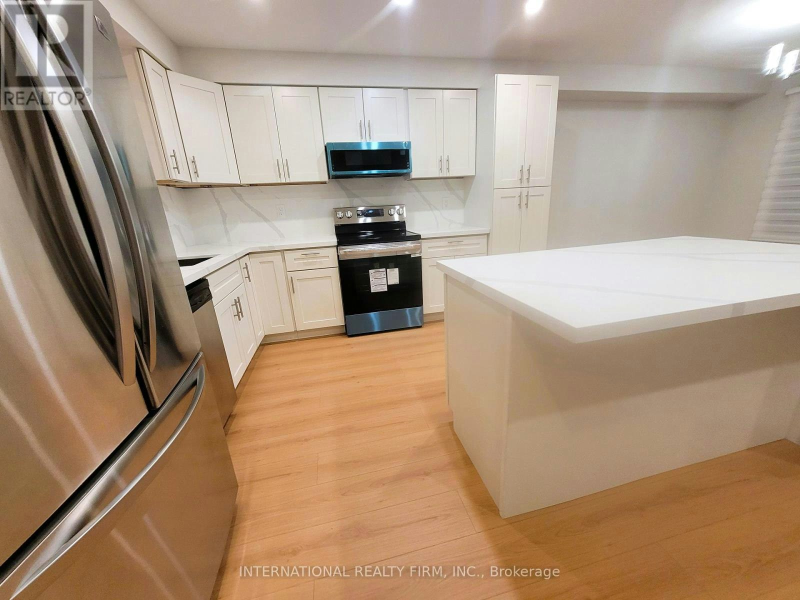 50 Beresford Drive, Richmond Hill, ON, L4B 4J6 - 12