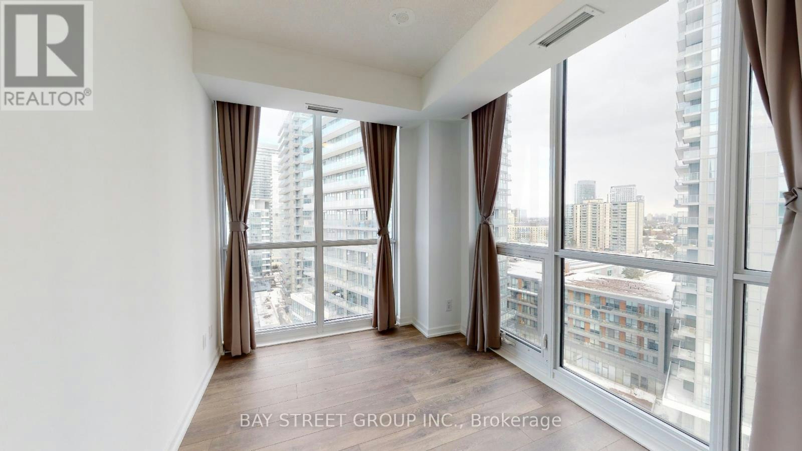 1110-36 Forest Manor Road, Toronto, ON, M2J 1M5 - 12