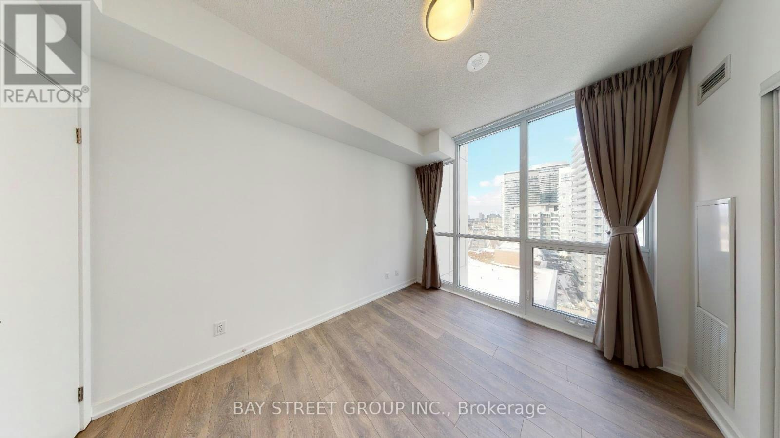 1110-36 Forest Manor Road, Toronto, ON, M2J 1M5 - 11