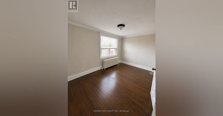 22-229 Vaughan Road, Toronto, ON, M6C 2S5 - 9
