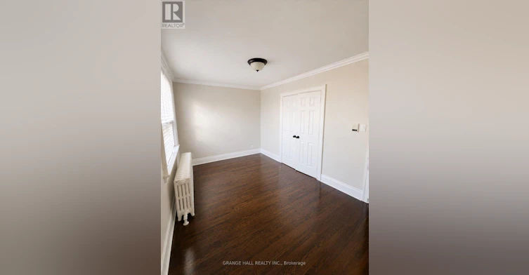 22-229 Vaughan Road, Toronto, ON, M6C 2S5 - 8