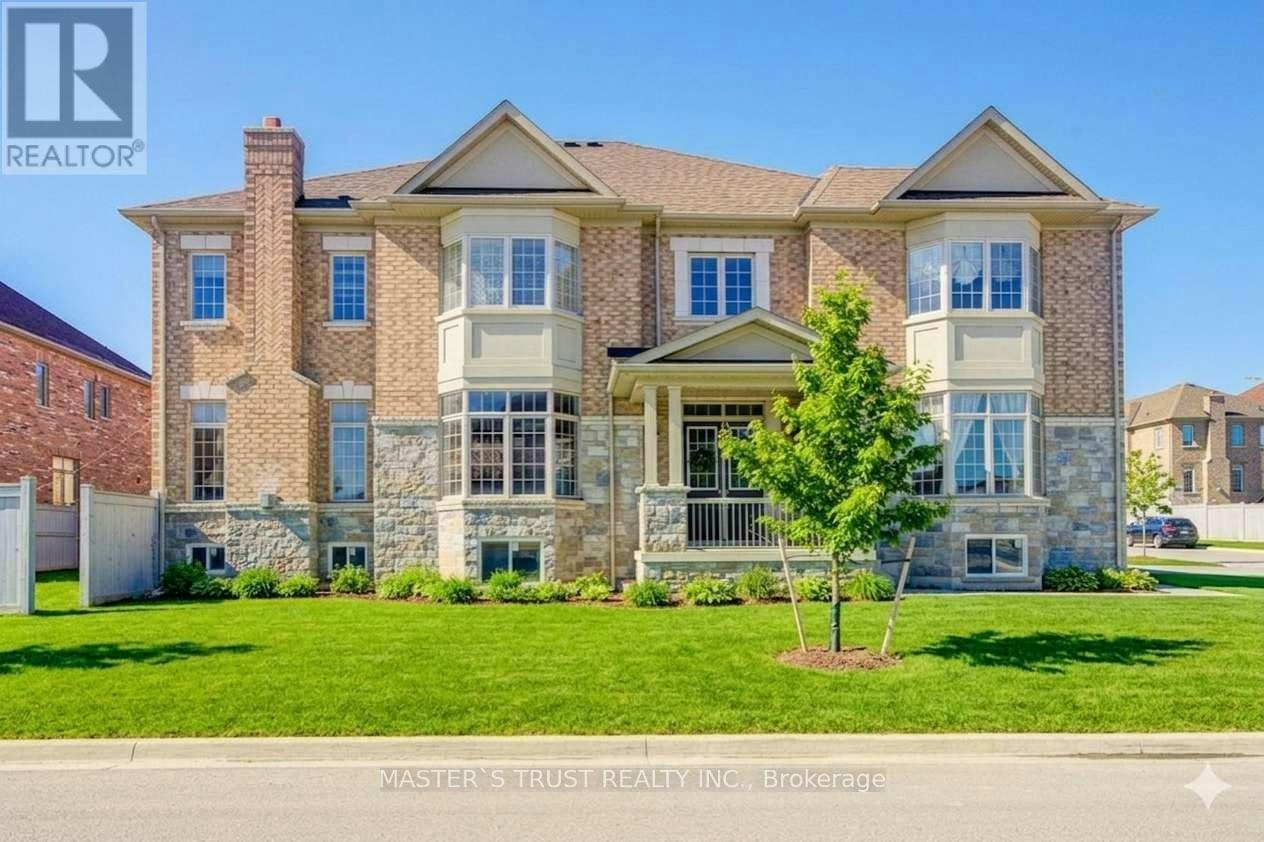 57 Tupling Street, Bradford West Gwillimbury, ON, L3Z 0W8