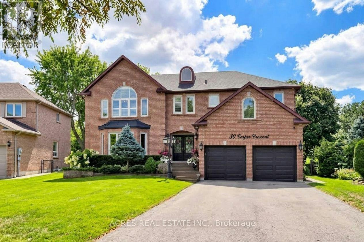 30 Casper Crescent, Brampton, ON, L6W 4N2