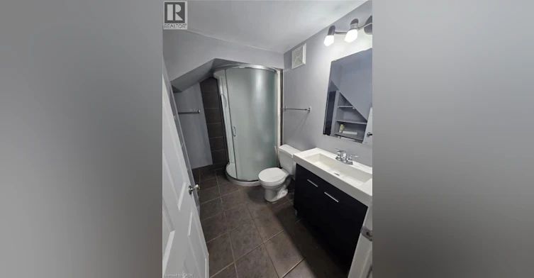 Room 4-409 Castlegrove Place, London, ON, N6G 1L1 - 10