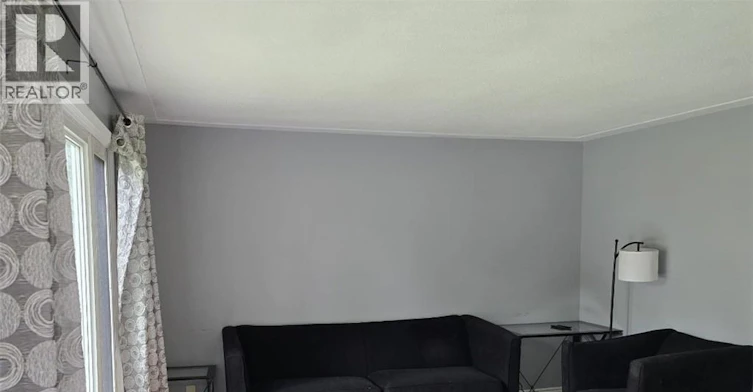 Room 3-409 Castlegrove Place, London, ON, N6G 1L1 - 5