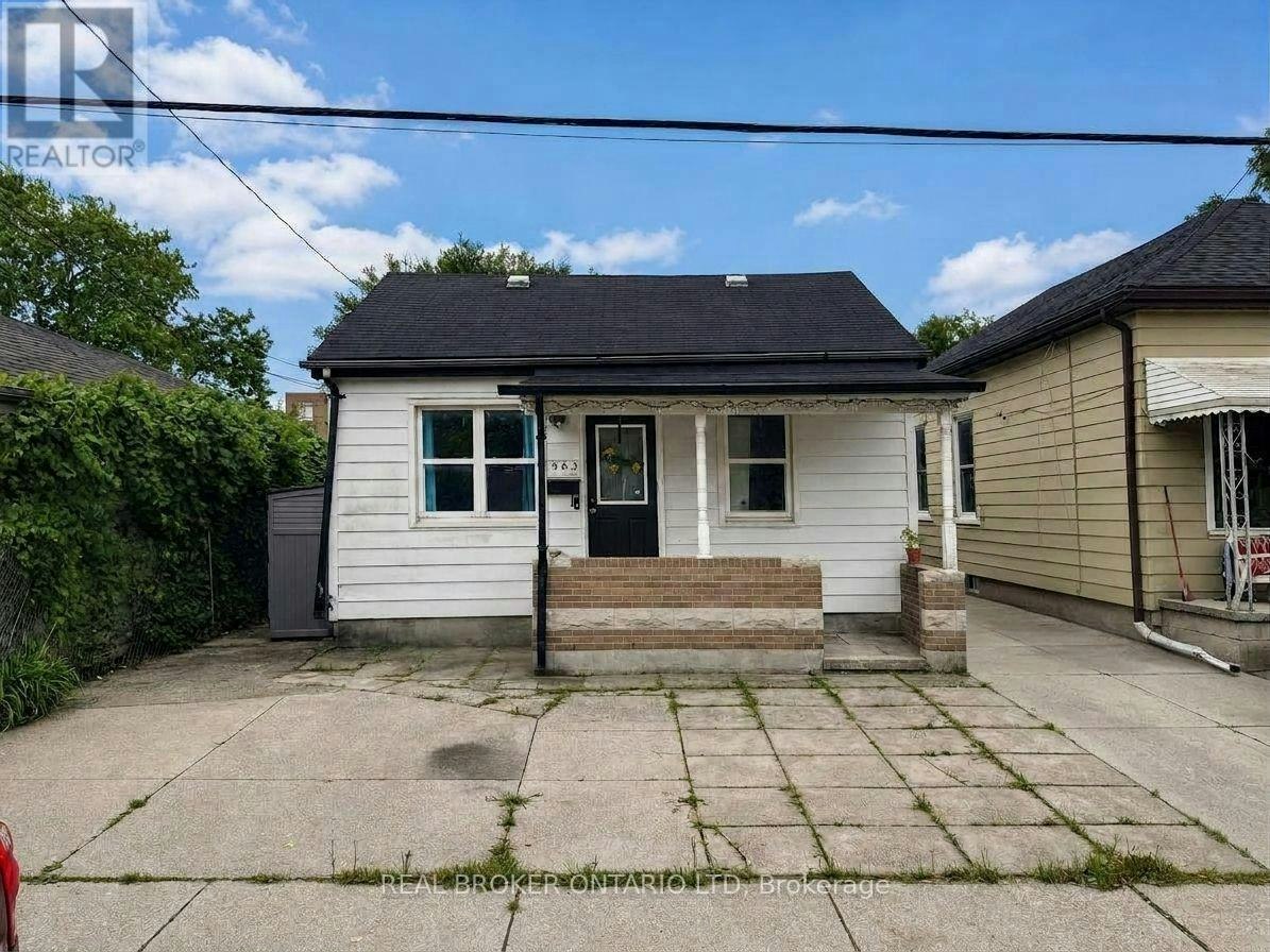 563 South Street S, London, ON, N6B 1C5