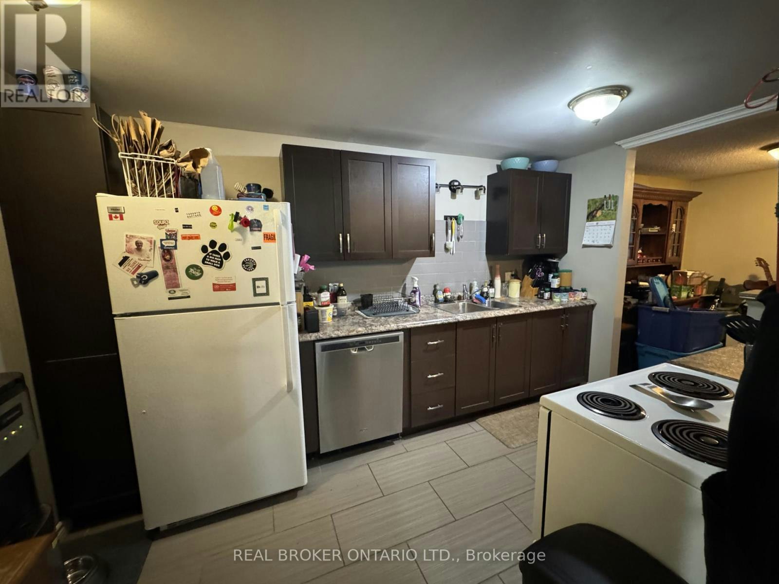 28 Tara Crescent, Thorold, ON, L2V 4M1 - 6