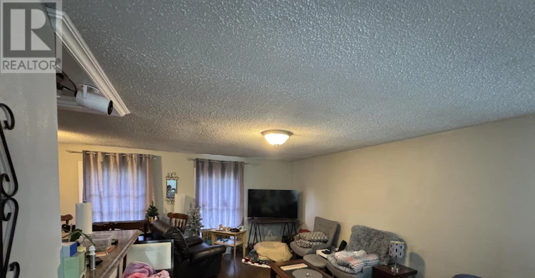 28 Tara Crescent, Thorold, ON, L2V 4M1 - 4
