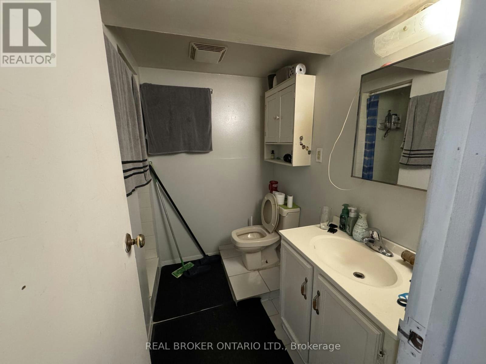 28 Tara Crescent, Thorold, ON, L2V 4M1 - 18