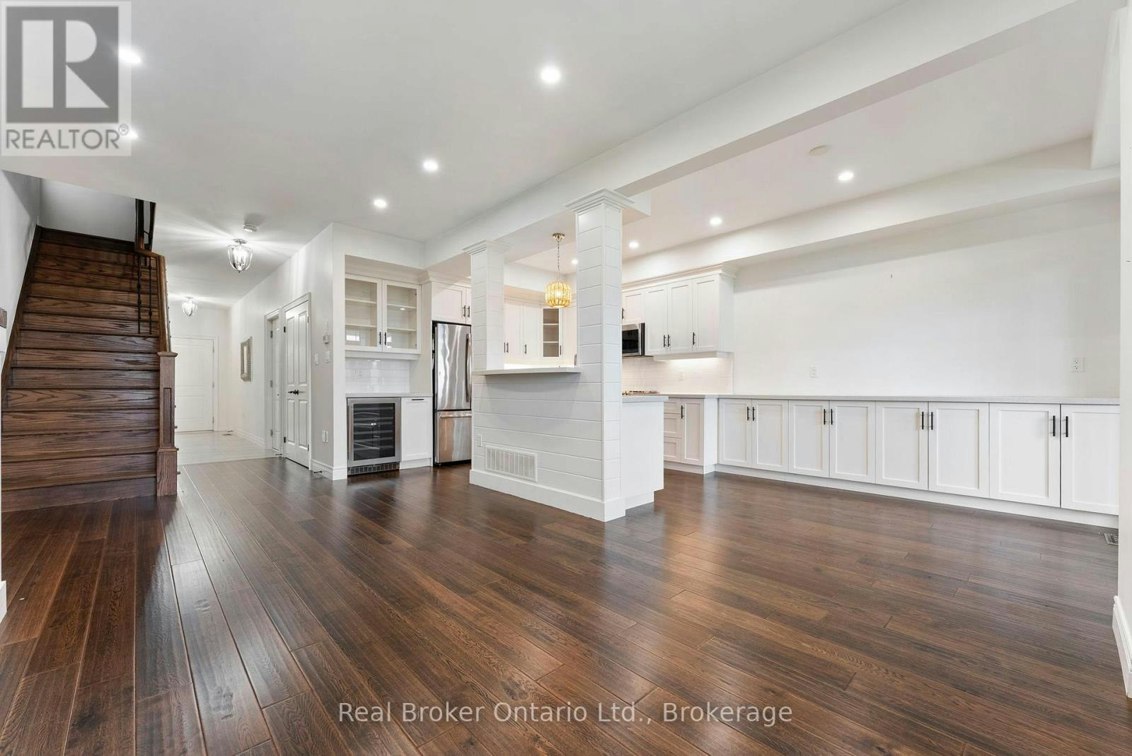 86 Dunrobin Lane, Grimsby, ON, L3M 0H4 - 8
