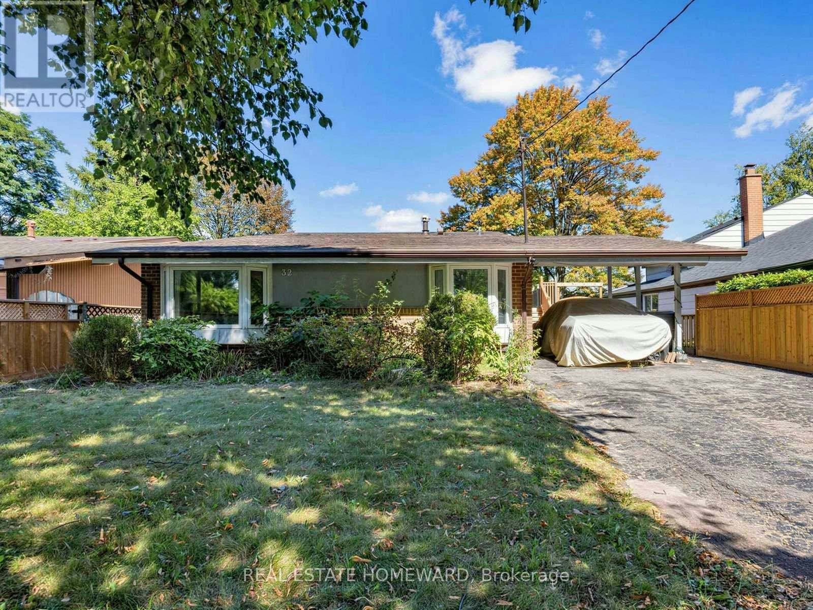 32 Highbrook Drive, Toronto, ON, M1P 3L3