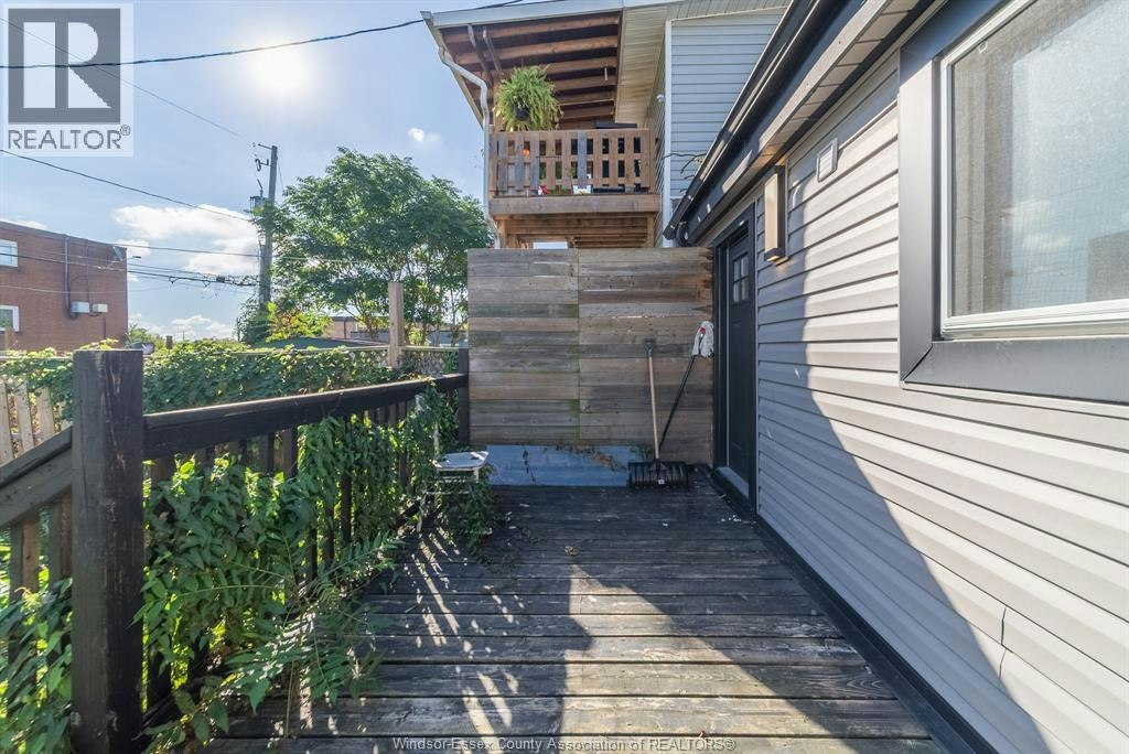 1354 Mckay Avenue, Windsor, ON, N9B 2B2 - 40