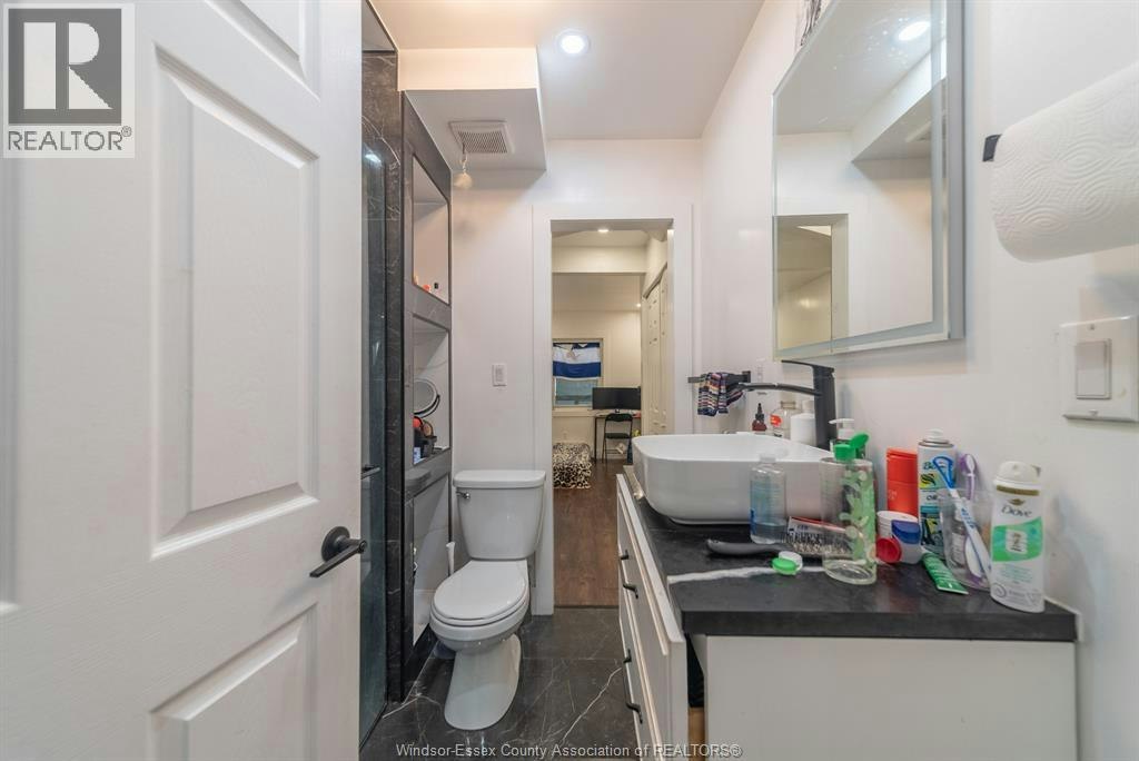 1354 Mckay Avenue, Windsor, ON, N9B 2B2 - 28