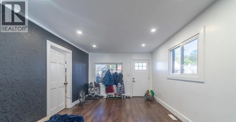 1354 Mckay Avenue, Windsor, ON, N9B 2B2 - 8