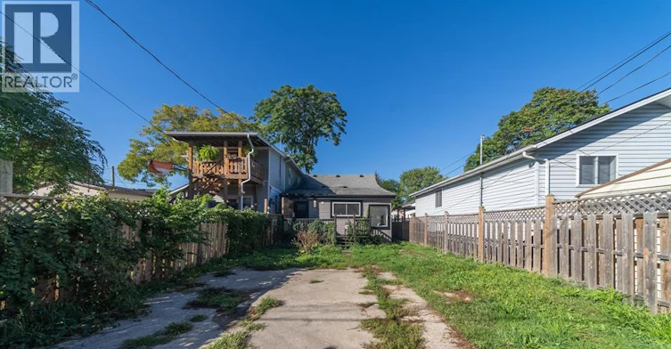 1354 Mckay Avenue, Windsor, ON, N9B 2B2 - 44