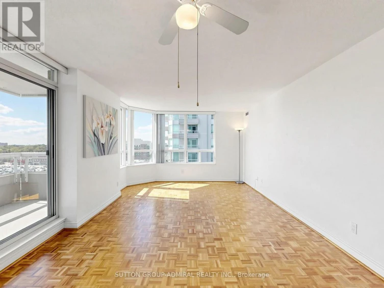 1004-2 Covington Road, Toronto, ON, M6A 3E2 - 11