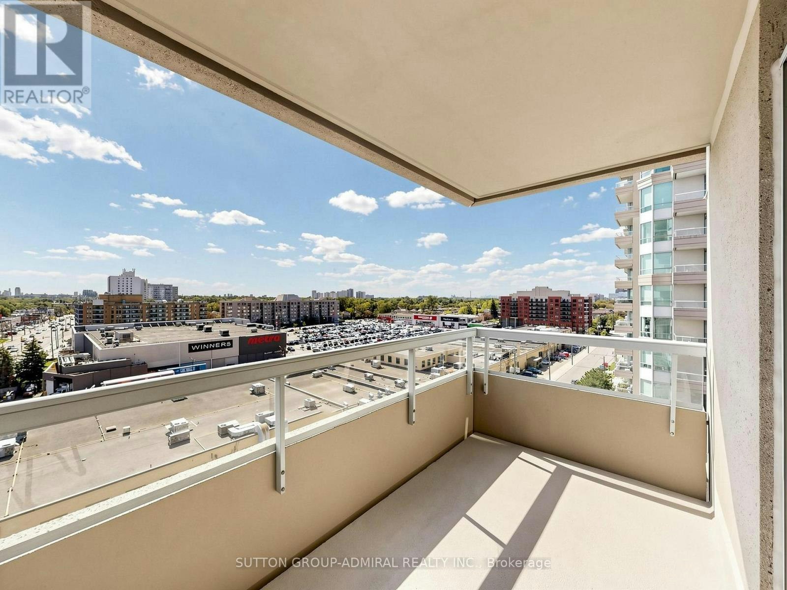 1004-2 Covington Road, Toronto, ON, M6A 3E2 - 28