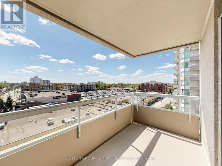 1004-2 Covington Road, Toronto, ON, M6A 3E2 - 28