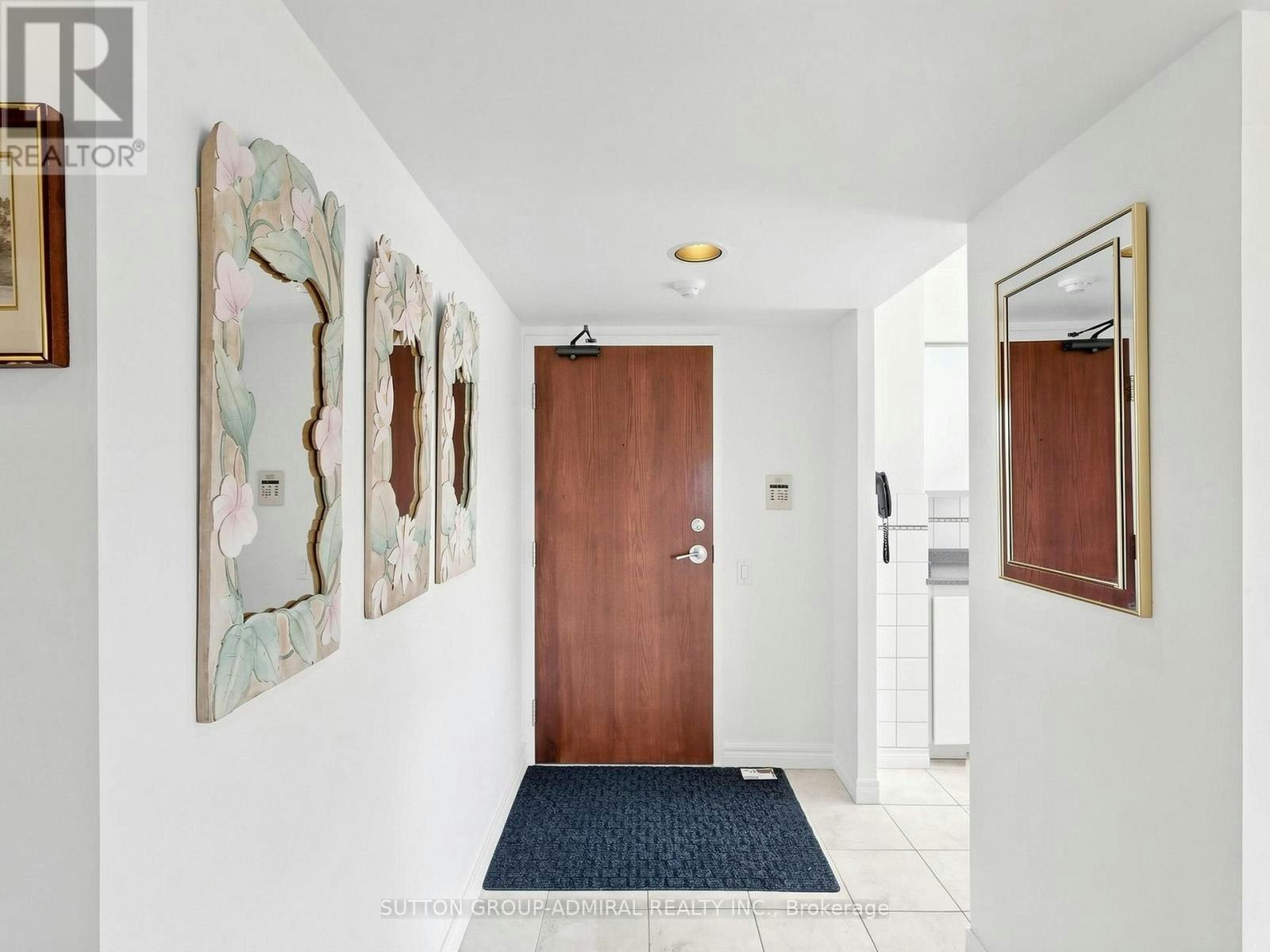 1004-2 Covington Road, Toronto, ON, M6A 3E2 - 9