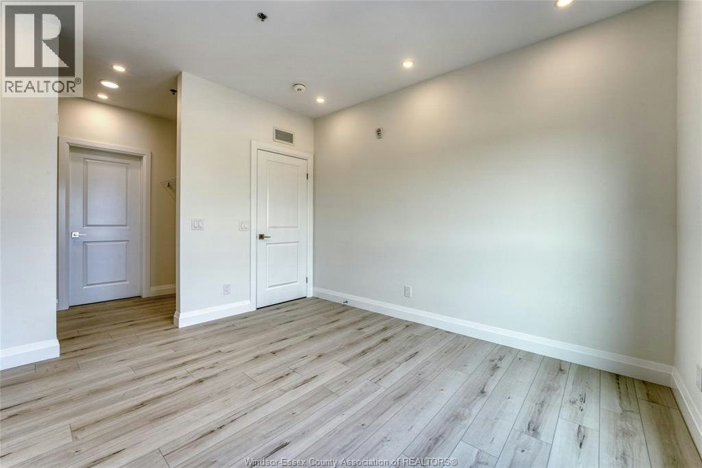 410-4785 Walker Road, Windsor, ON, N9G 0E3 - 10