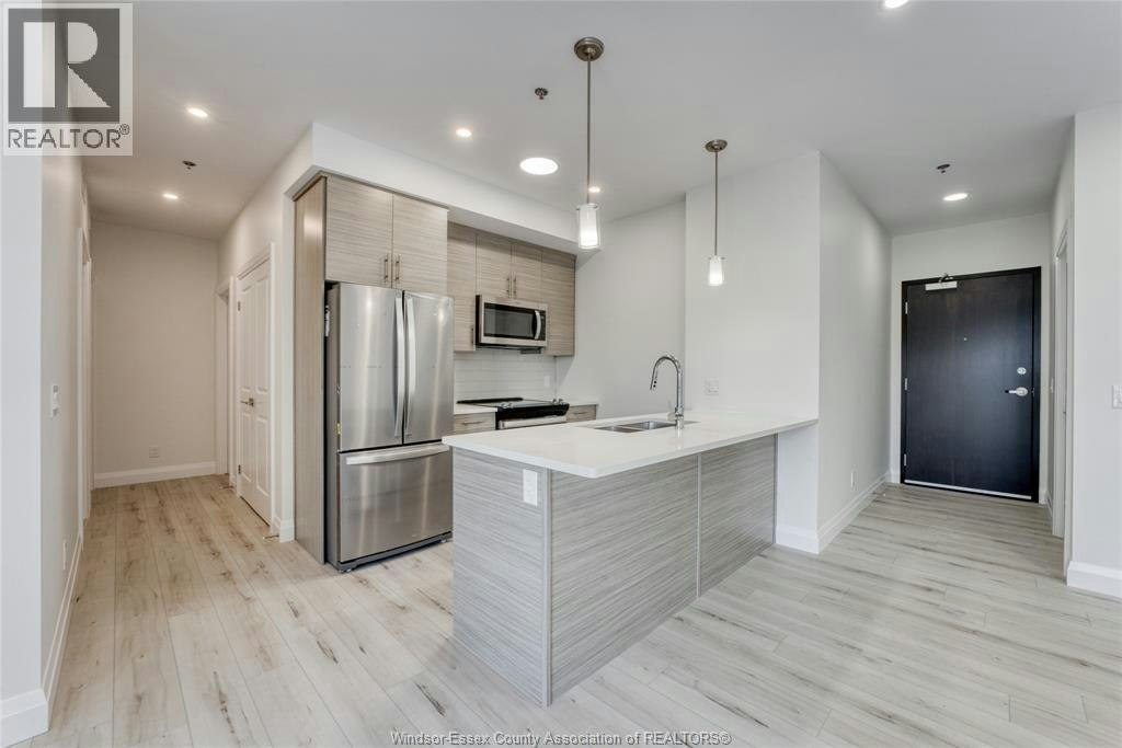 410-4785 Walker Road, Windsor, ON, N9G 0E3 - 4