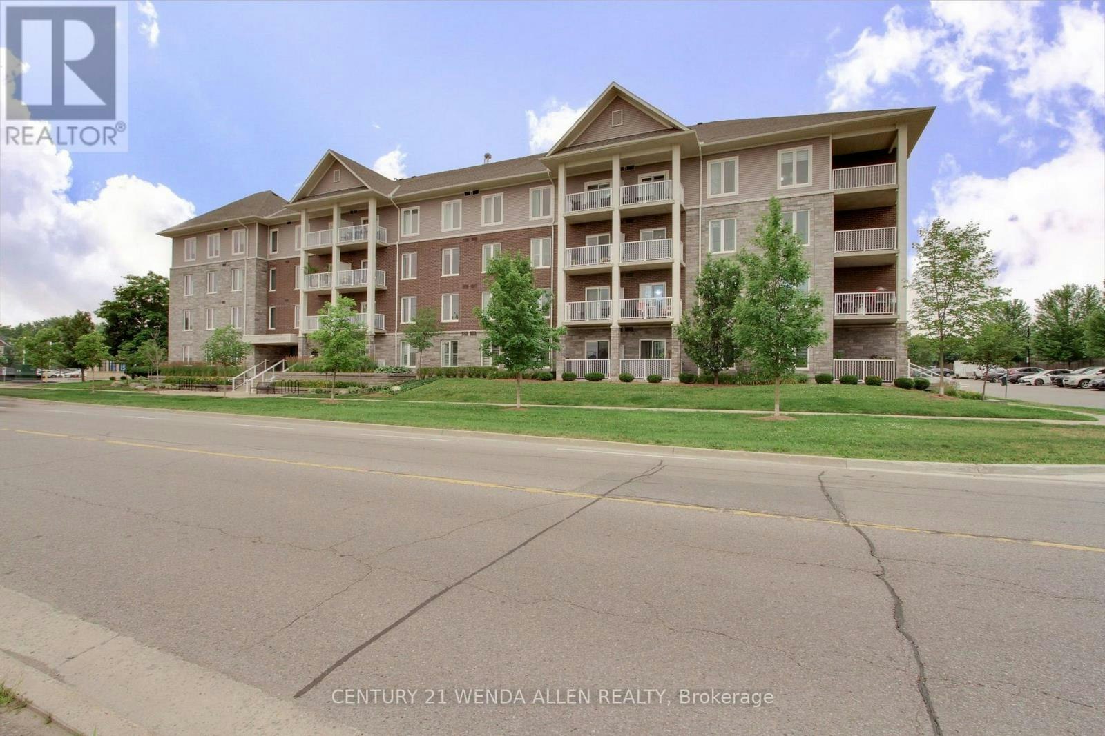 420-290 Liberty Street N, Clarington, ON, L1C 0H3