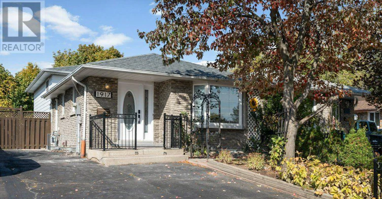 GROUND-1917 Bonnymede Drive, Mississauga, ON, L5J 1E2 - 3