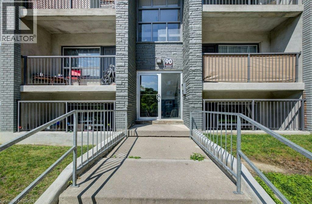 17-90 King Edward Avenue, London, ON, N5Z 3S9 - 2