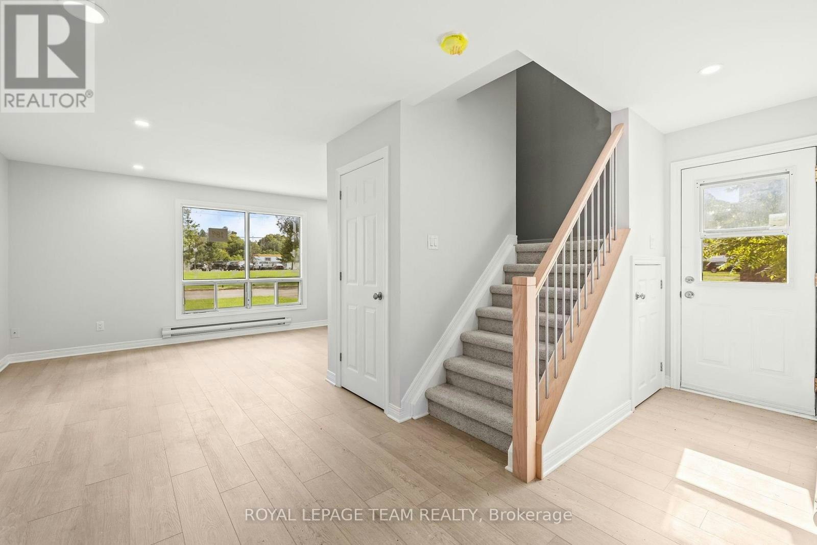205 Edwards Drive, Carleton Place, ON, K7C 3R5 - 2