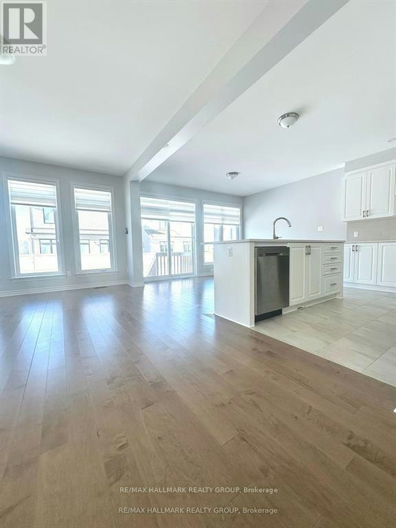863 Snowdrop Crescent, Ottawa, ON, K1T 0X7 - 5