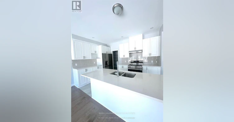 863 Snowdrop Crescent, Ottawa, ON, K1T 0X7 - 6