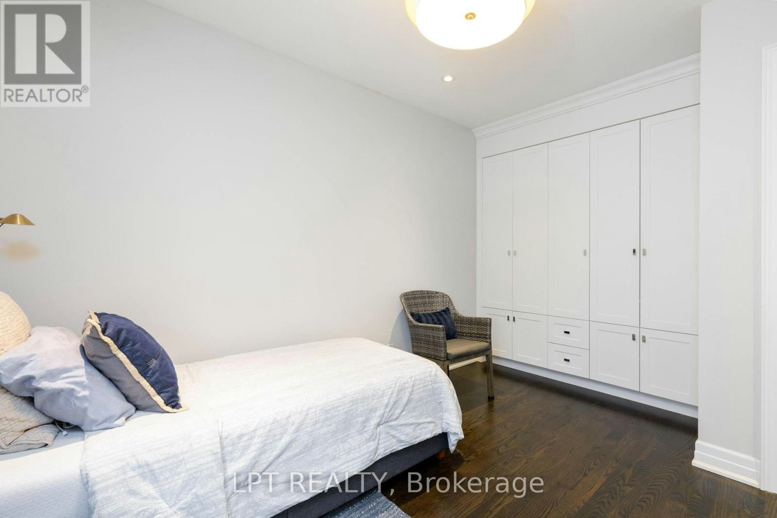 73B Rumsey Road, Toronto, ON, M4G 0C4 - 23