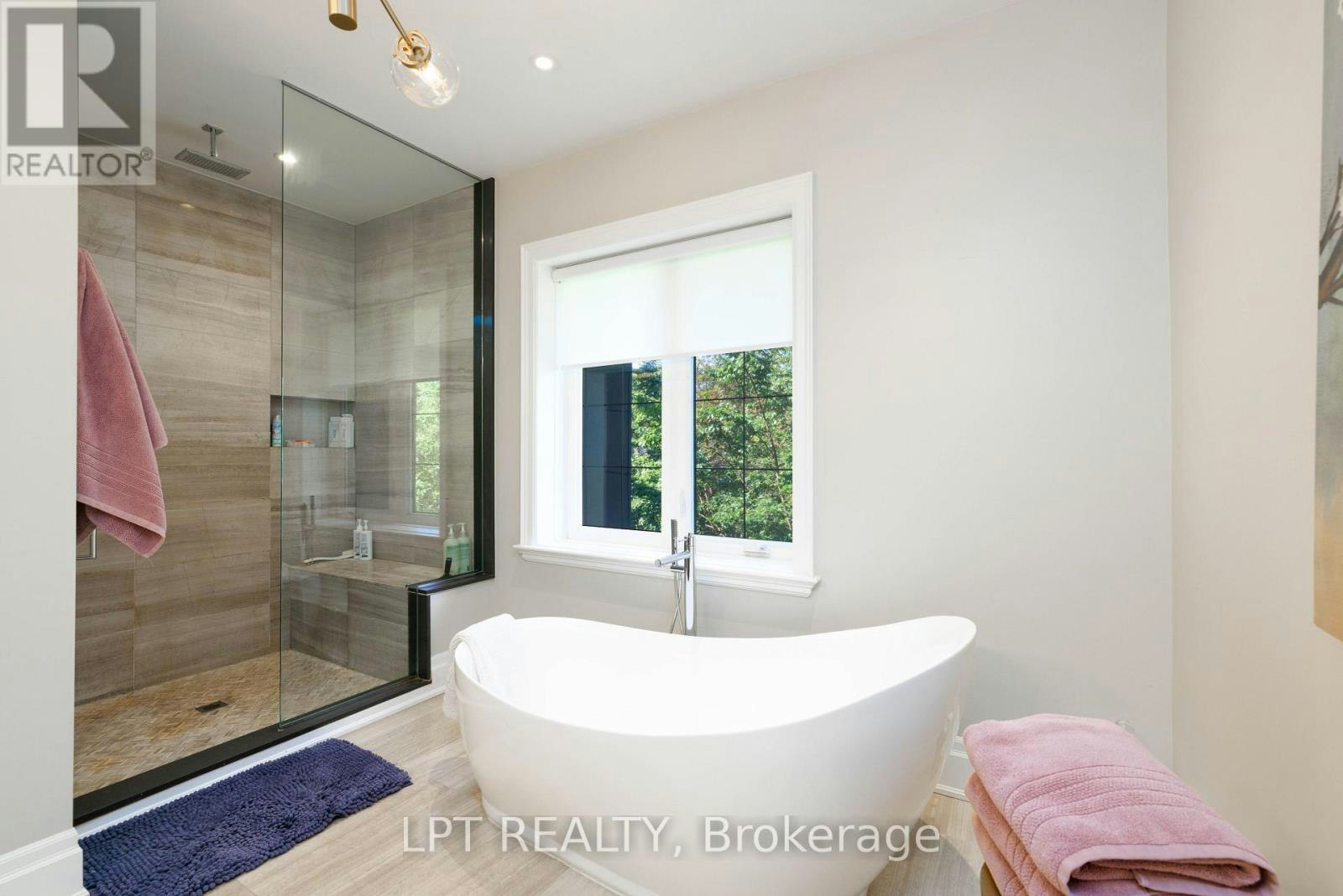 73B Rumsey Road, Toronto, ON, M4G 0C4 - 37
