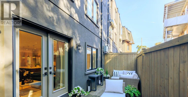 73B Rumsey Road, Toronto, ON, M4G 0C4 - 17