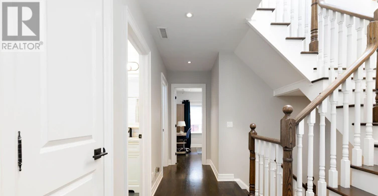 73B Rumsey Road, Toronto, ON, M4G 0C4 - 21