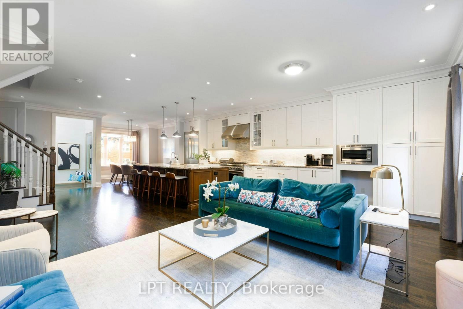 73B Rumsey Road, Toronto, ON, M4G 0C4 - 14