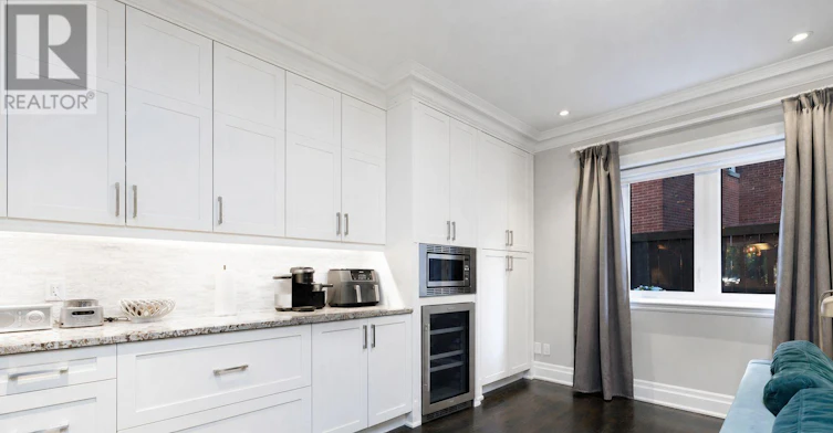 73B Rumsey Road, Toronto, ON, M4G 0C4 - 10