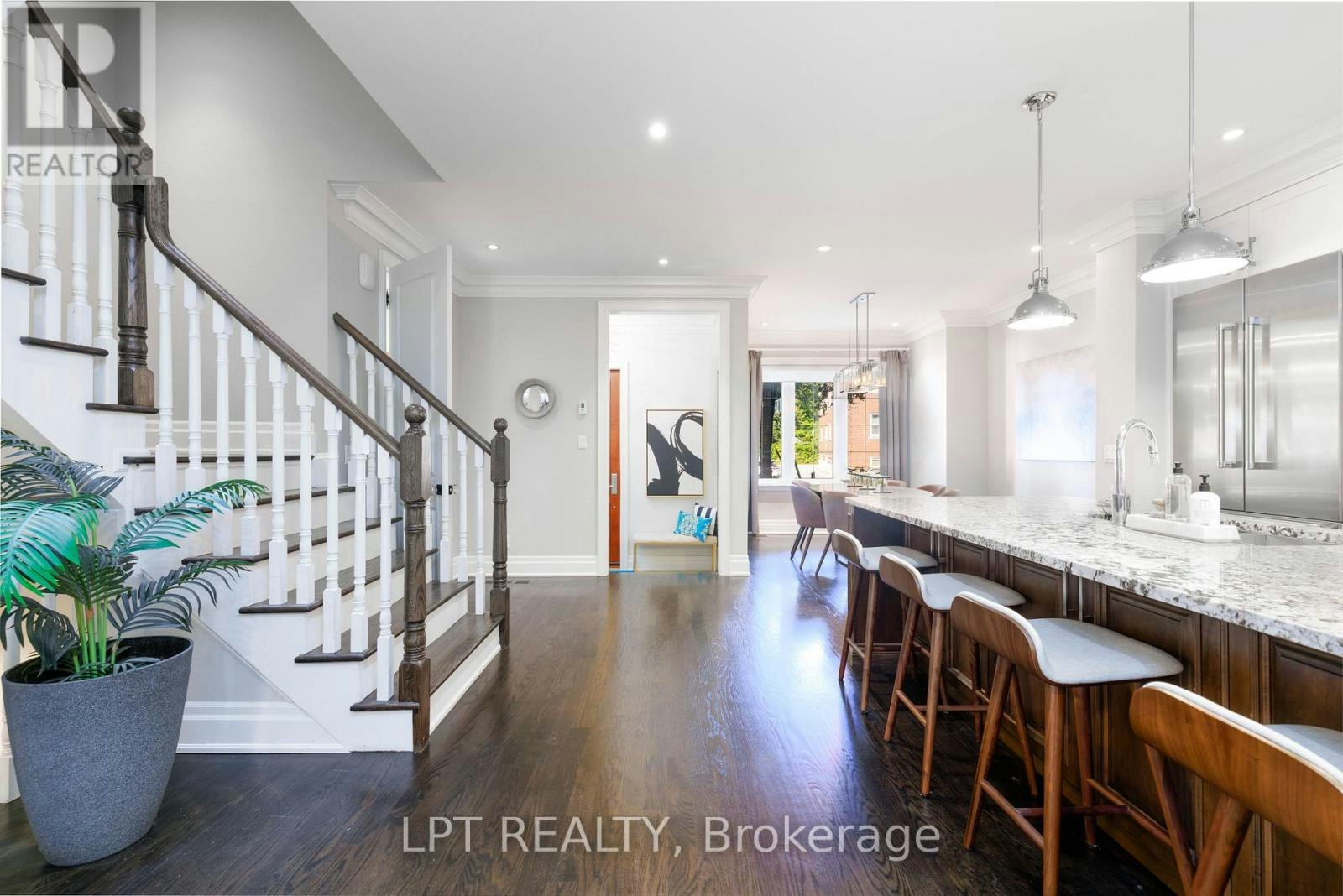 73B Rumsey Road, Toronto, ON, M4G 0C4 - 12