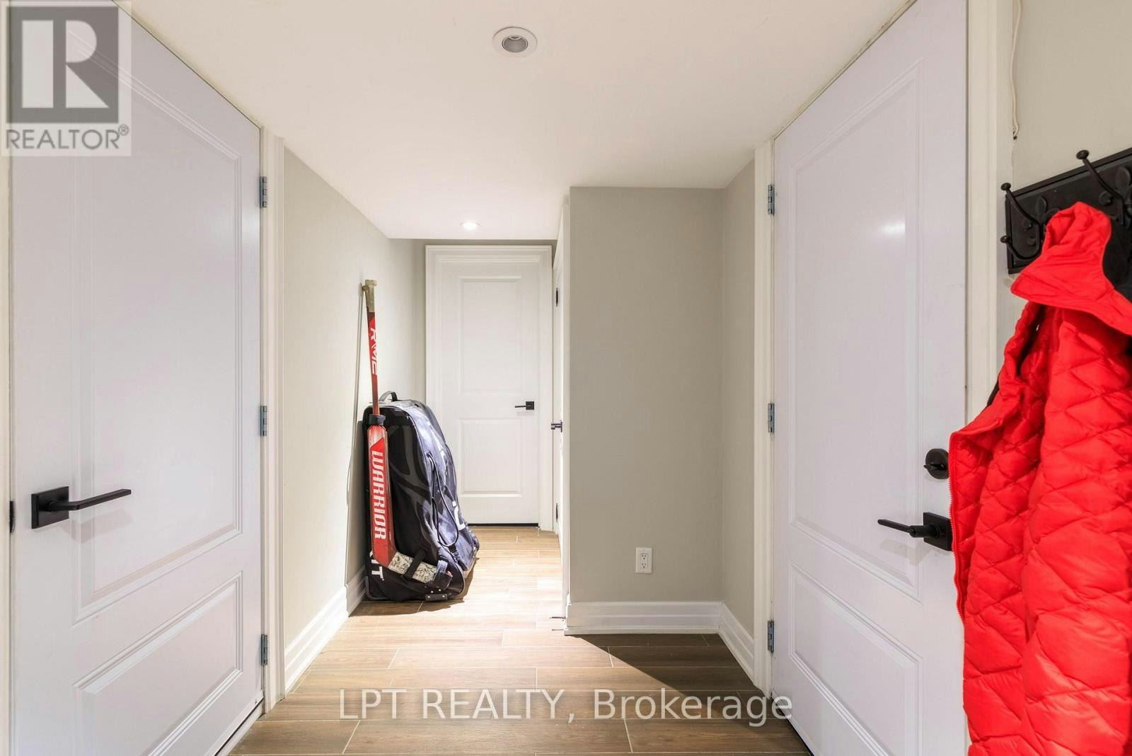 73B Rumsey Road, Toronto, ON, M4G 0C4 - 42